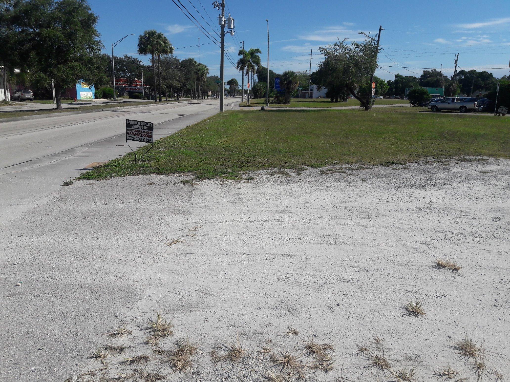 2807 Okeechobee Road