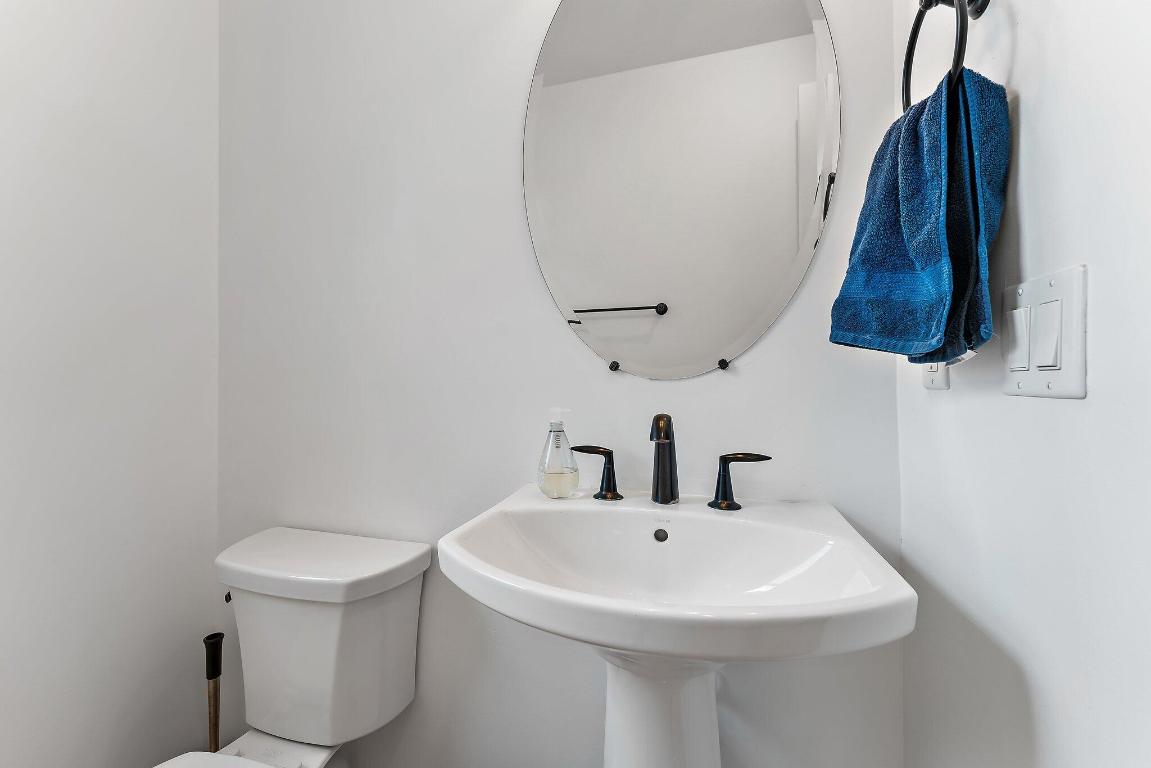 JUPITER COUNTRY CLUB POD E - Residential Lease