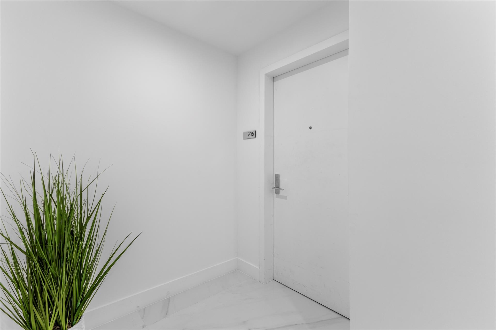 ARIA RESERVE - Residential Lease