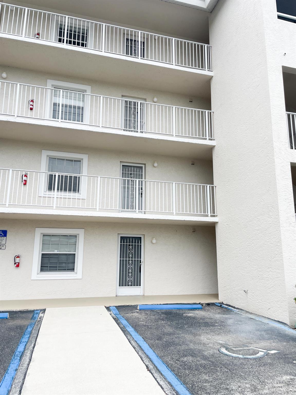 481 Quail Forest Boulevard 109