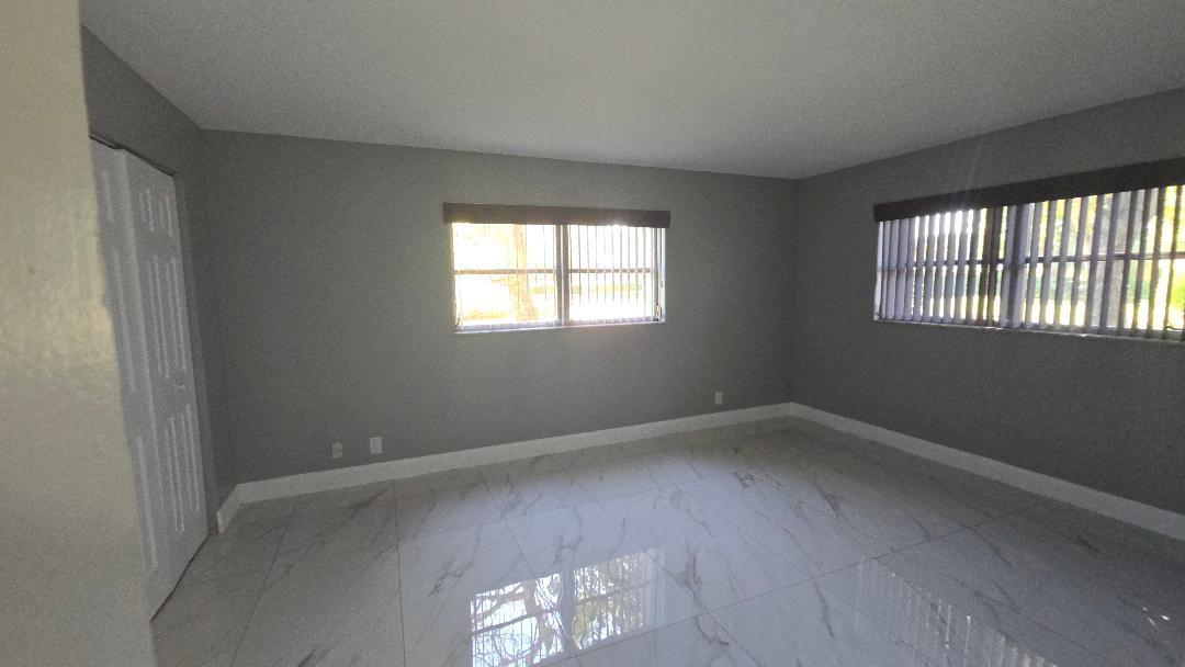 Foxwood Hollow At Coral S - Residential Lease