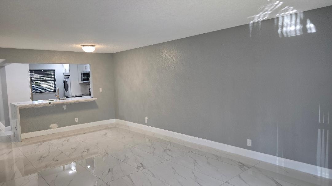 Foxwood Hollow At Coral S - Residential Lease