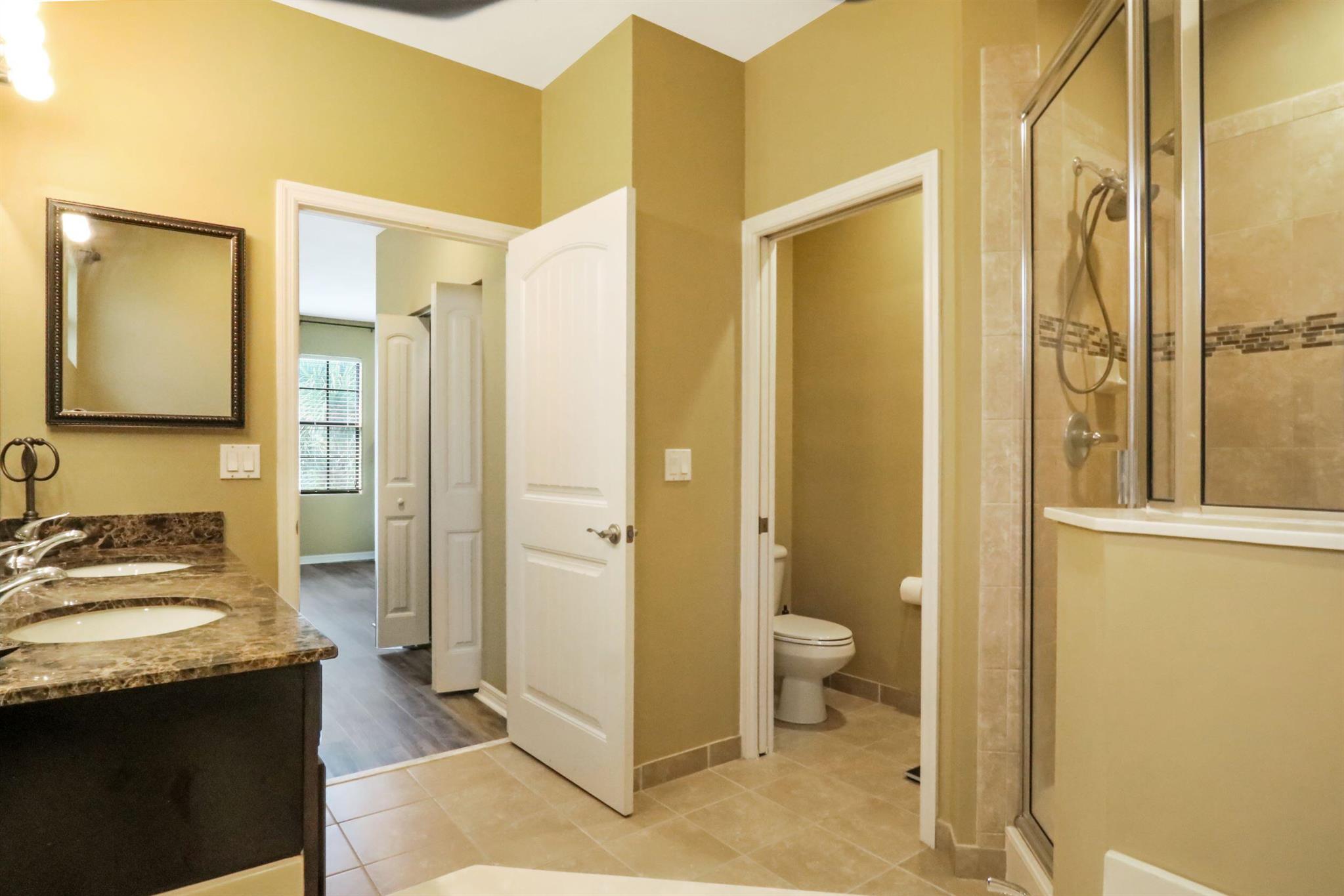 GRAMERCY SQUARE - Residential