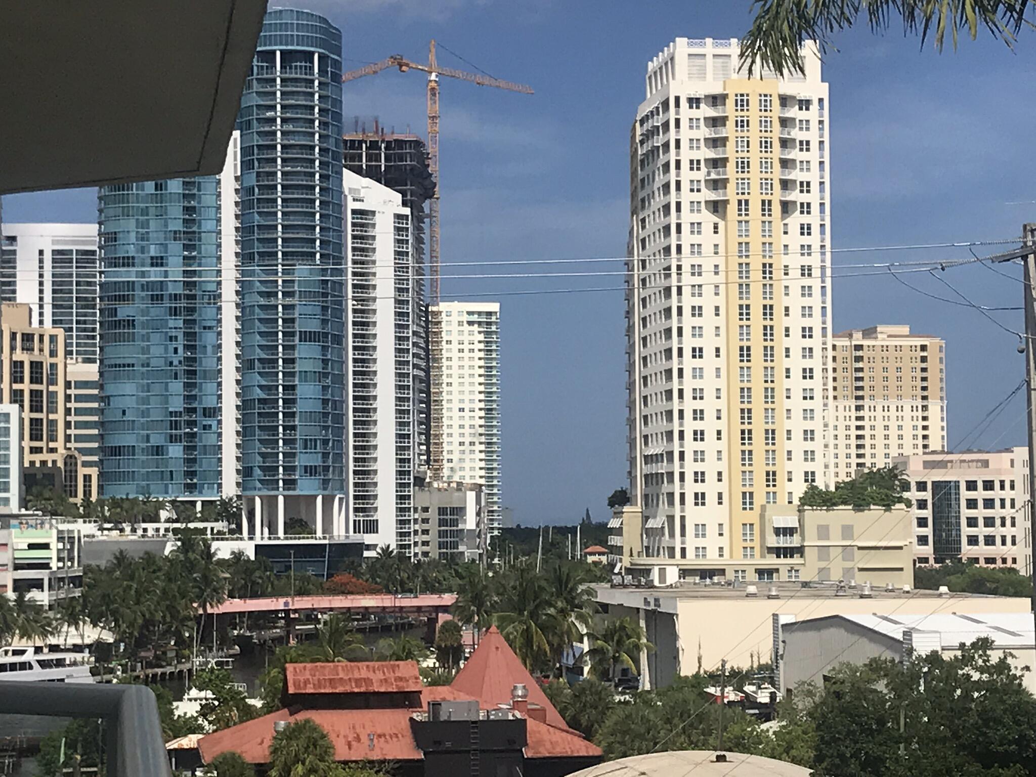 ESPLANADE ON THE NEW RIVER CONDO - Residential Lease