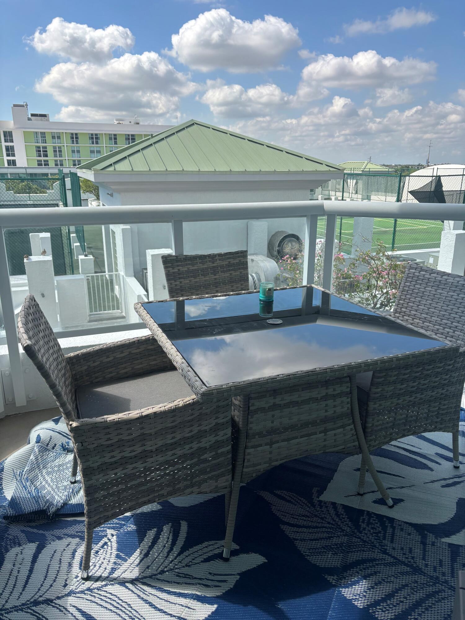 ESPLANADE ON THE NEW RIVER CONDO - Residential Lease