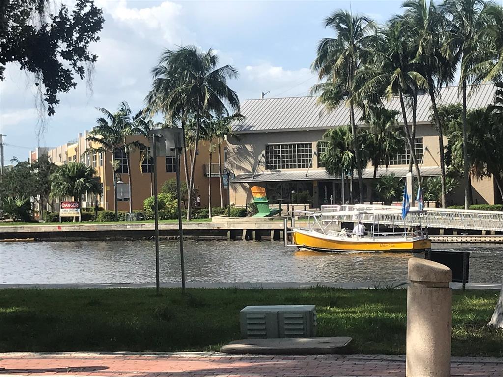 ESPLANADE ON THE NEW RIVER CONDO - Residential Lease