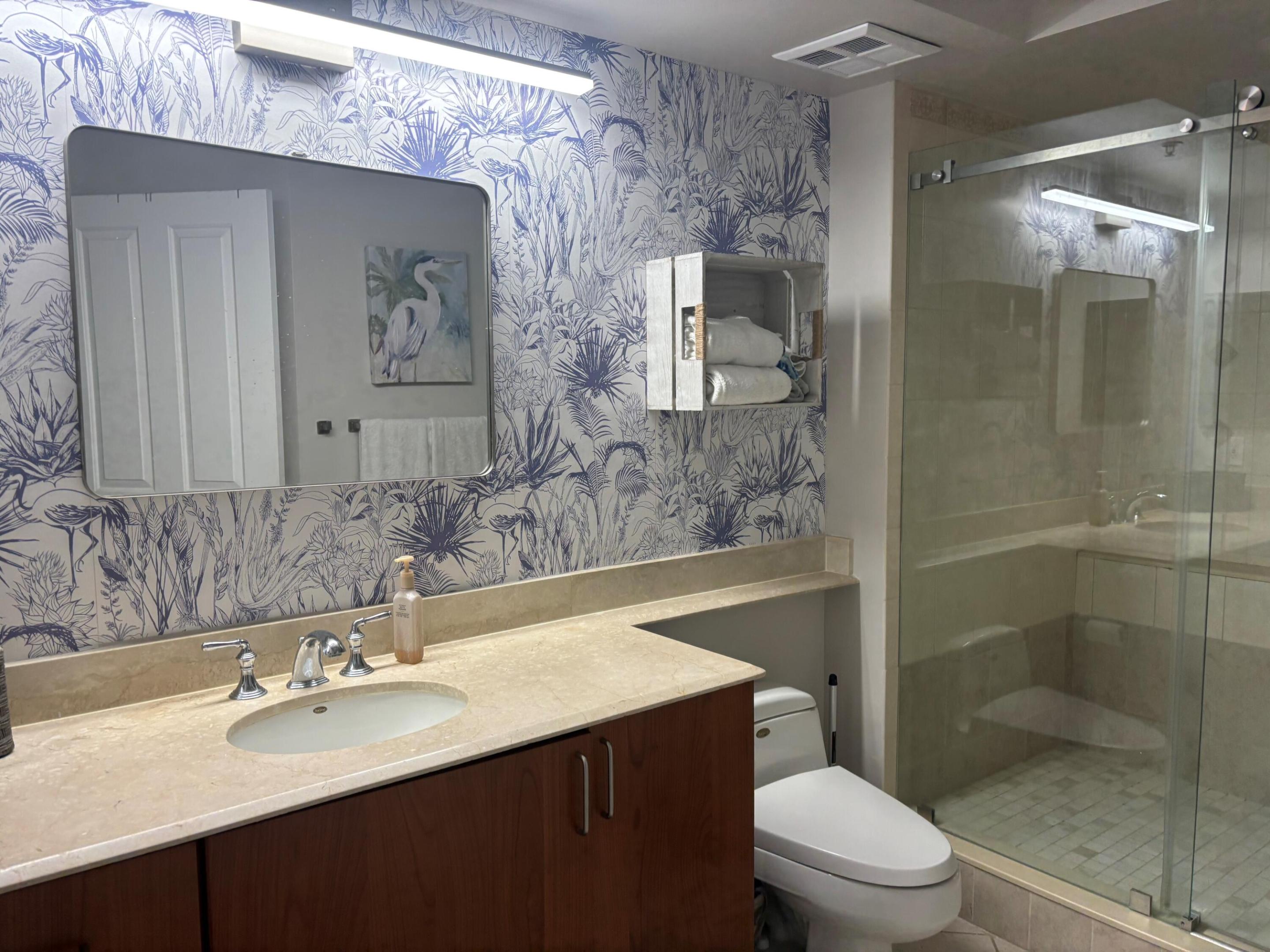 ESPLANADE ON THE NEW RIVER CONDO - Residential Lease