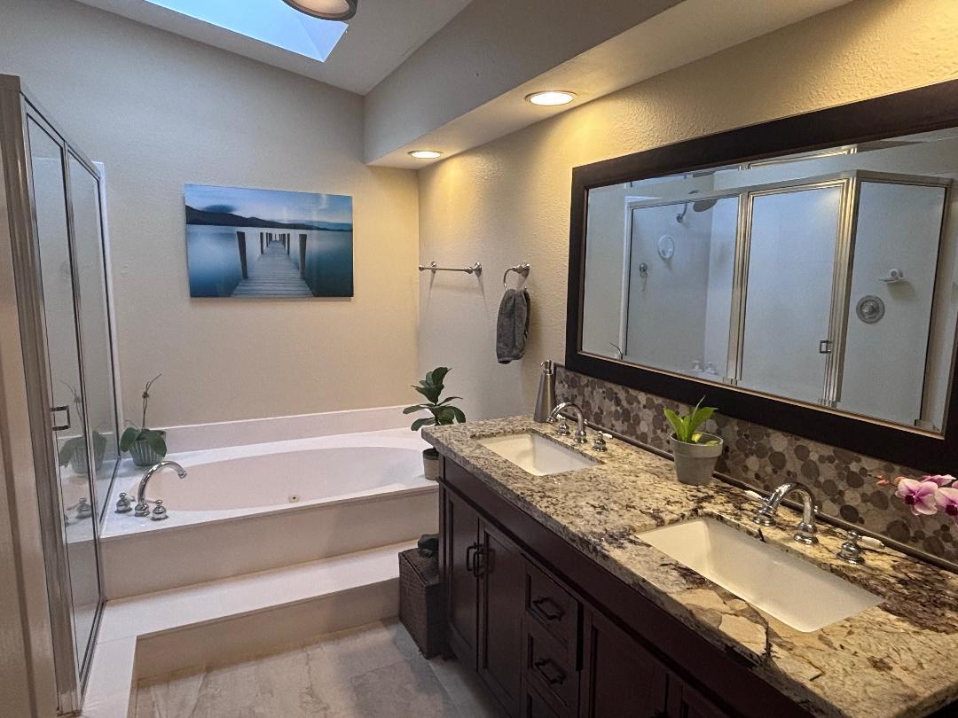 Villa D Este Pga Resort Community - Residential