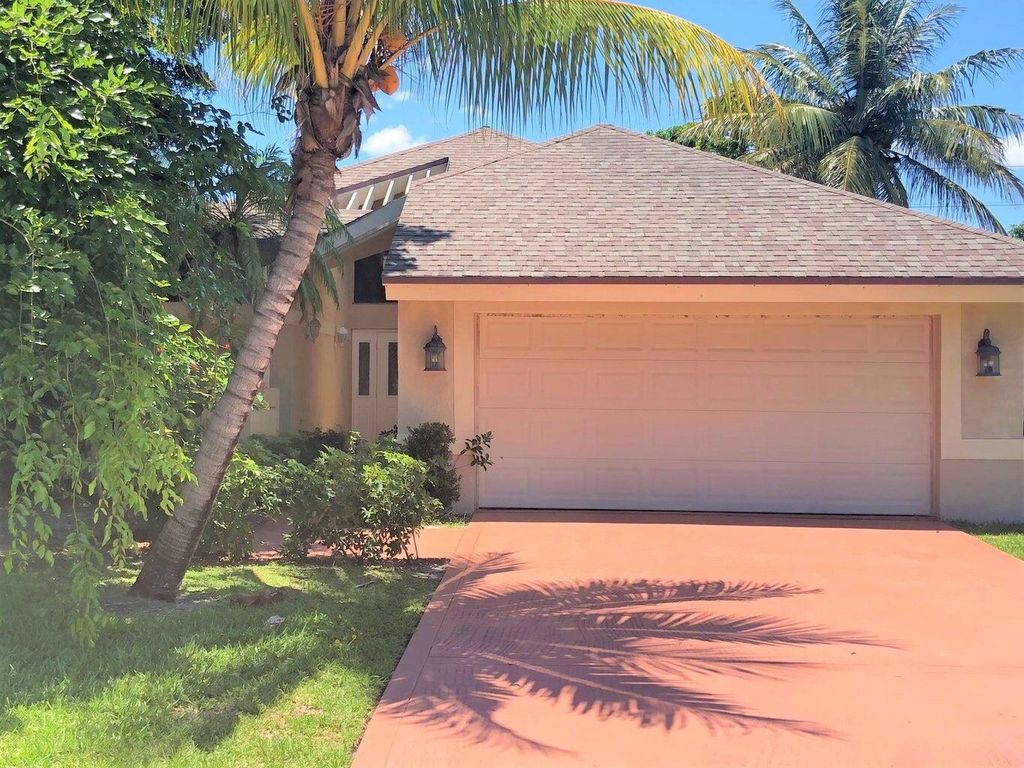 Photo of 6621 Pond Apple Road, Boca Raton, FL 33433 (MLS # R10999882)