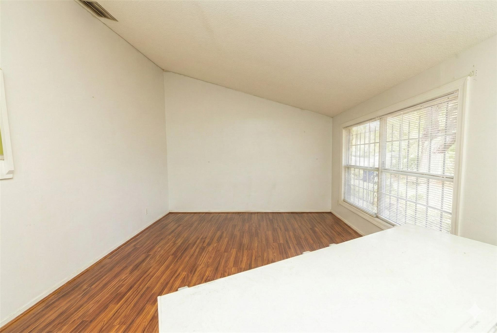 The Dells 64-40 B - Residential