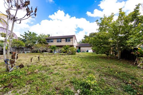 4404 NW 75th Terrace Coral Springs FL 33065