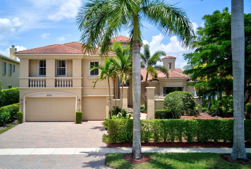 Photo of 2730 Treanor Terrace, Wellington, FL 33414 (MLS # R10641860)