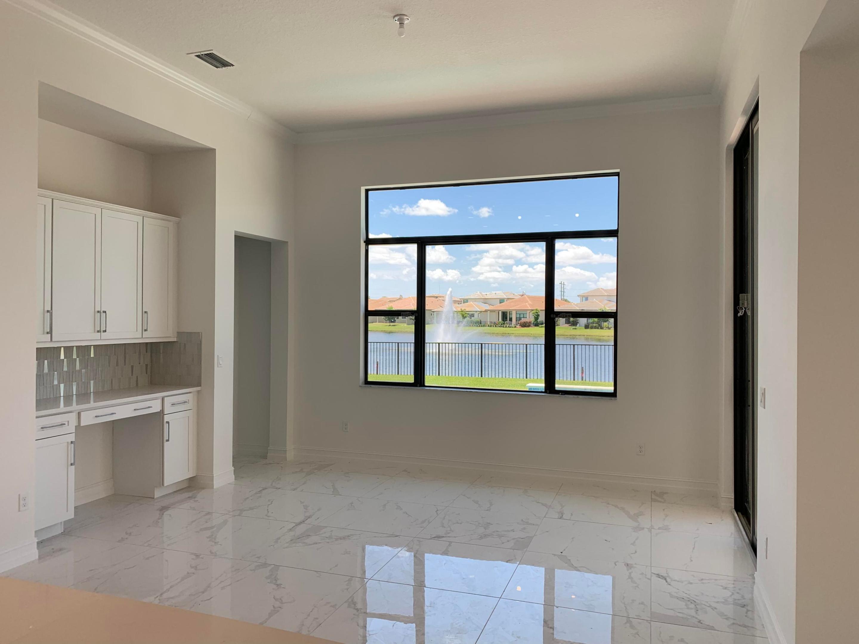 PALM MEADOWS ESTATES - Residential