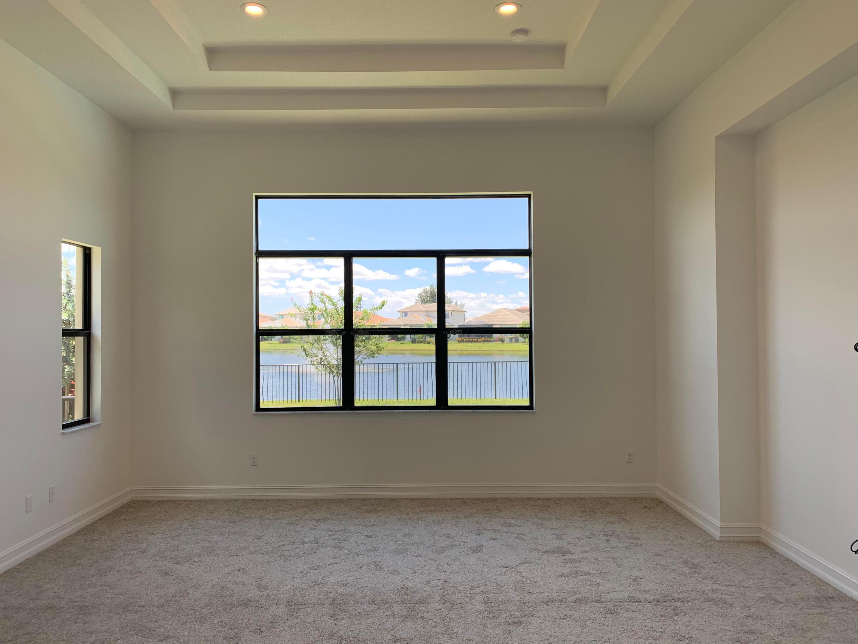 PALM MEADOWS ESTATES - Residential