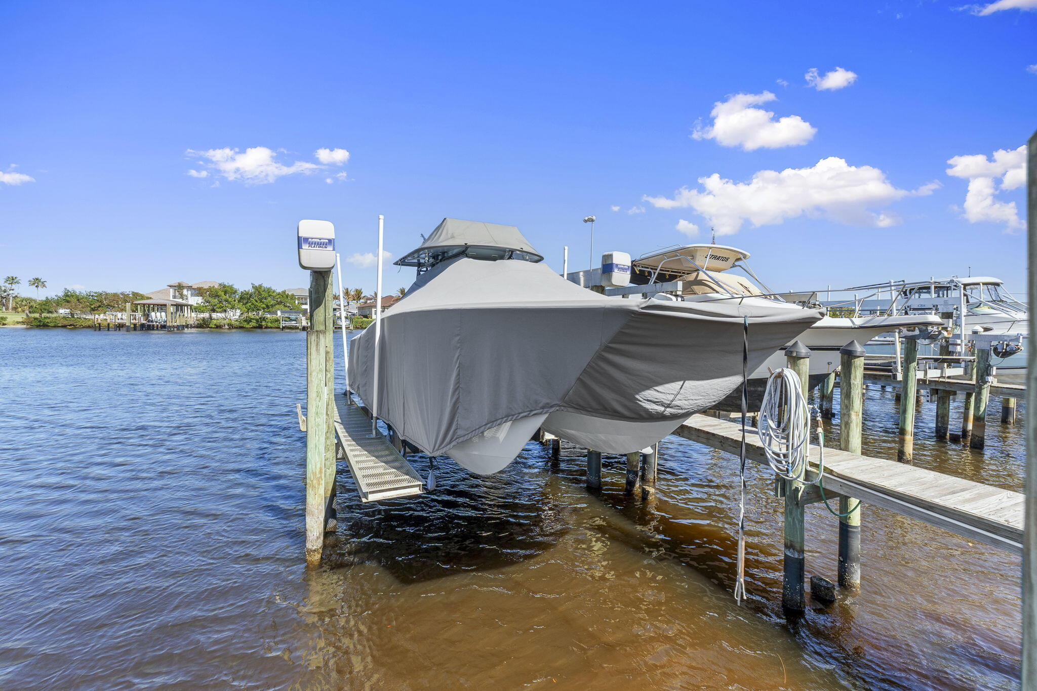 2985 SE South Lookout Boulevard 3