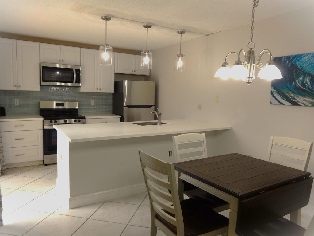 Photo of 2914 29th Court, Jupiter, FL 33477 (MLS # R11077459)