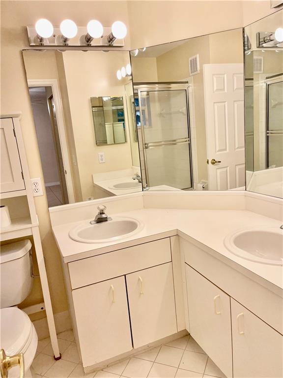 PEMBROKE ISLES - Residential