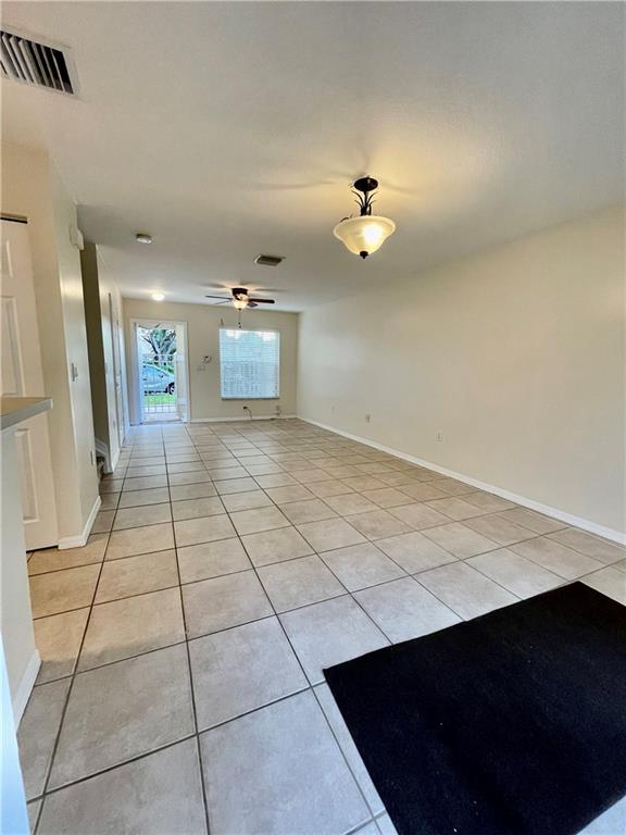 PEMBROKE ISLES - Residential