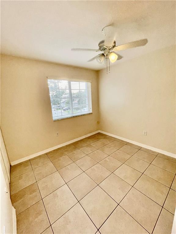 PEMBROKE ISLES - Residential