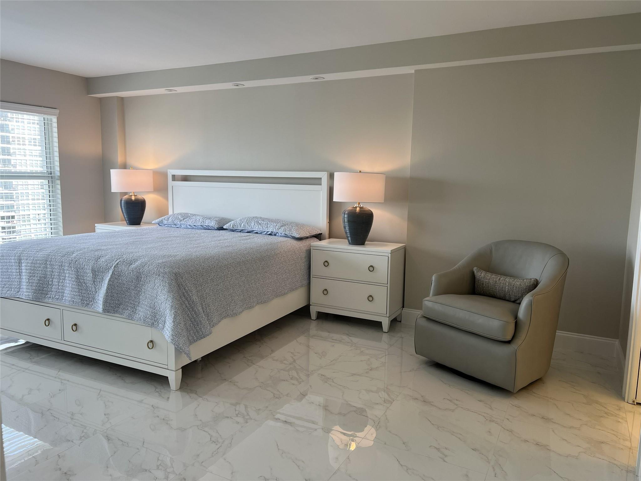 Parliament House Condo - Residential Lease