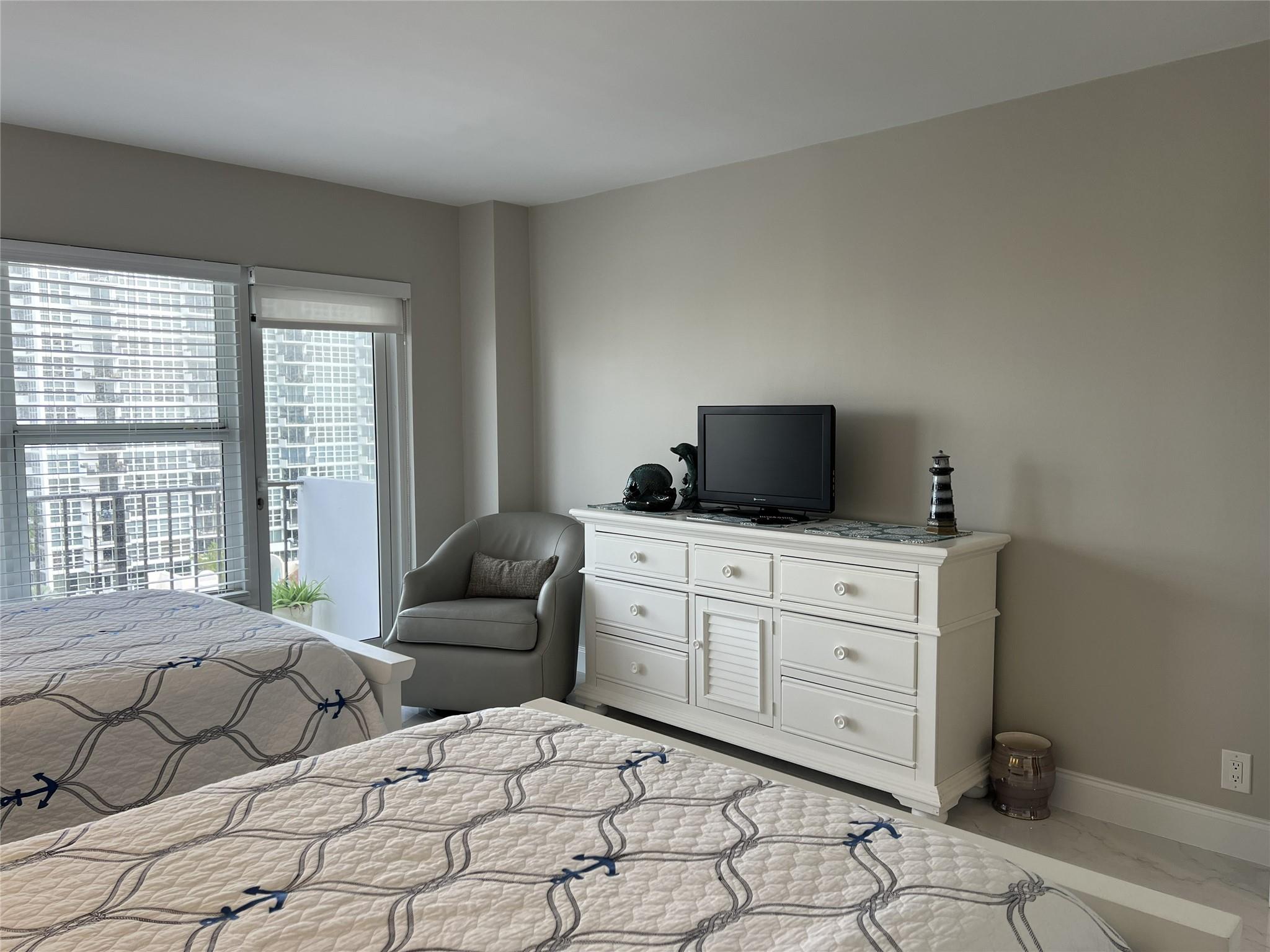 Parliament House Condo - Residential Lease
