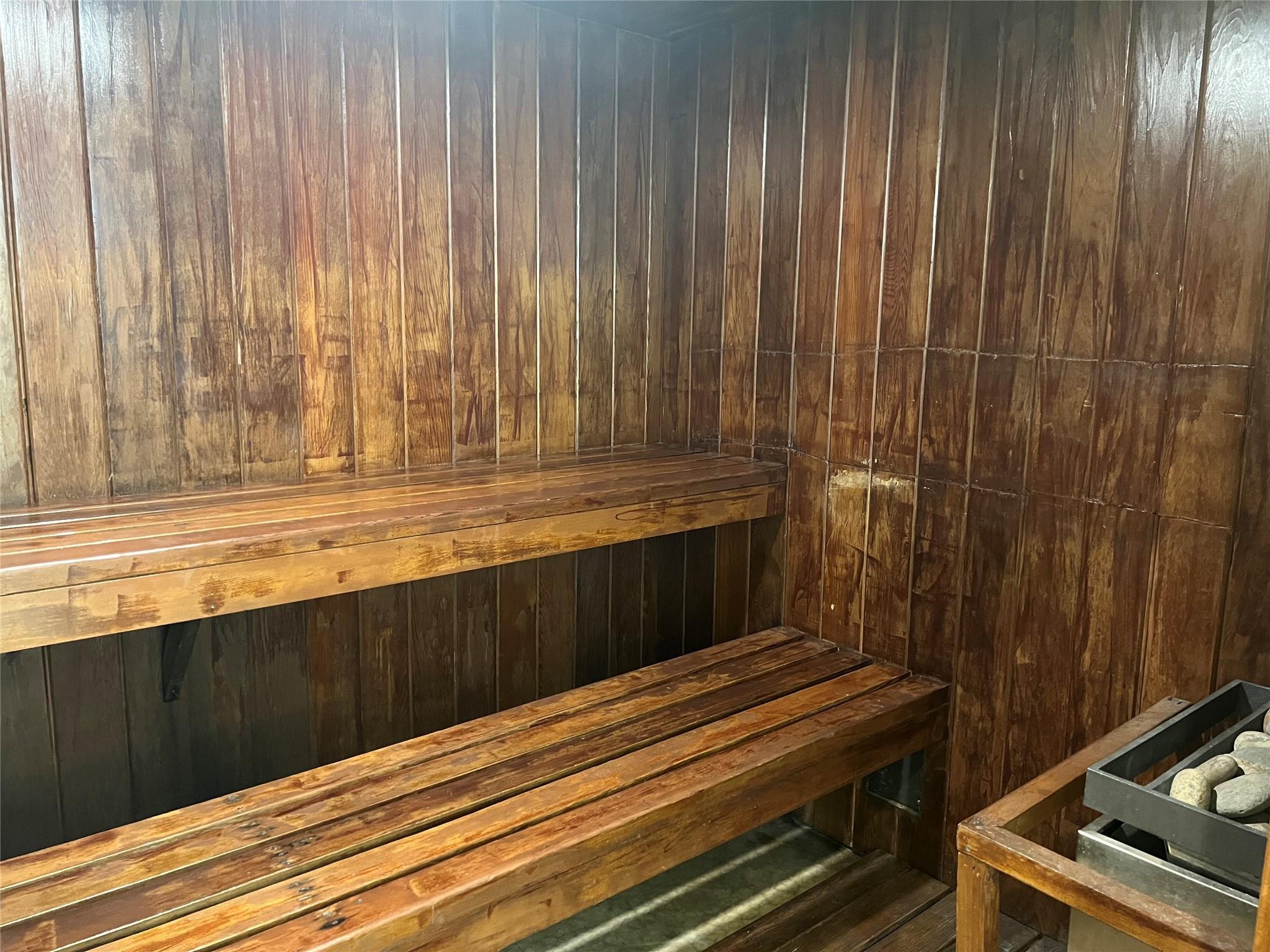 Parliament House Condo - Residential Lease