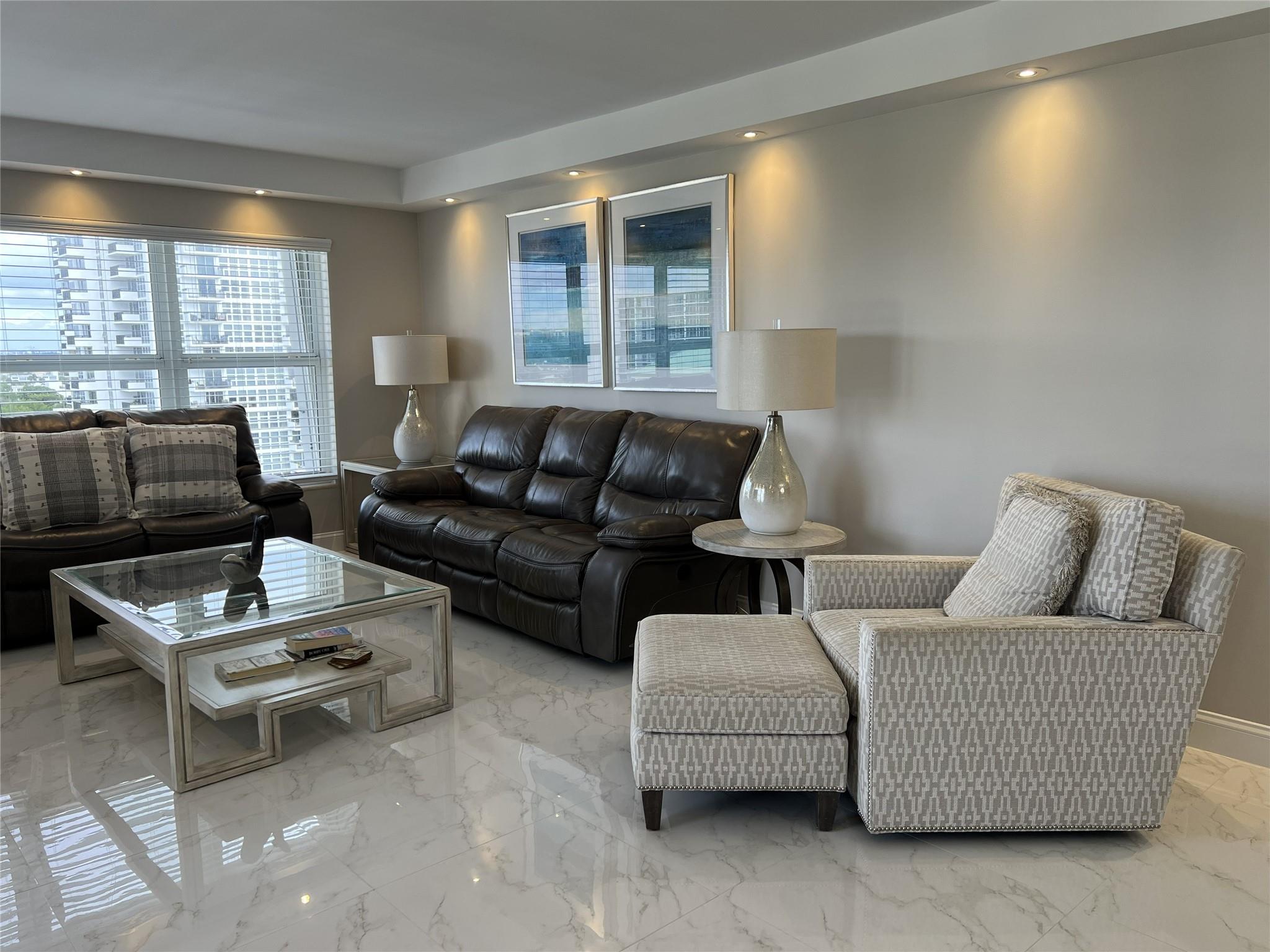 Parliament House Condo - Residential Lease