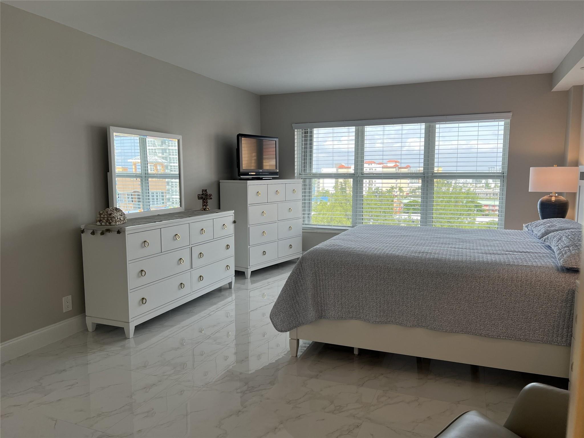 Parliament House Condo - Residential Lease