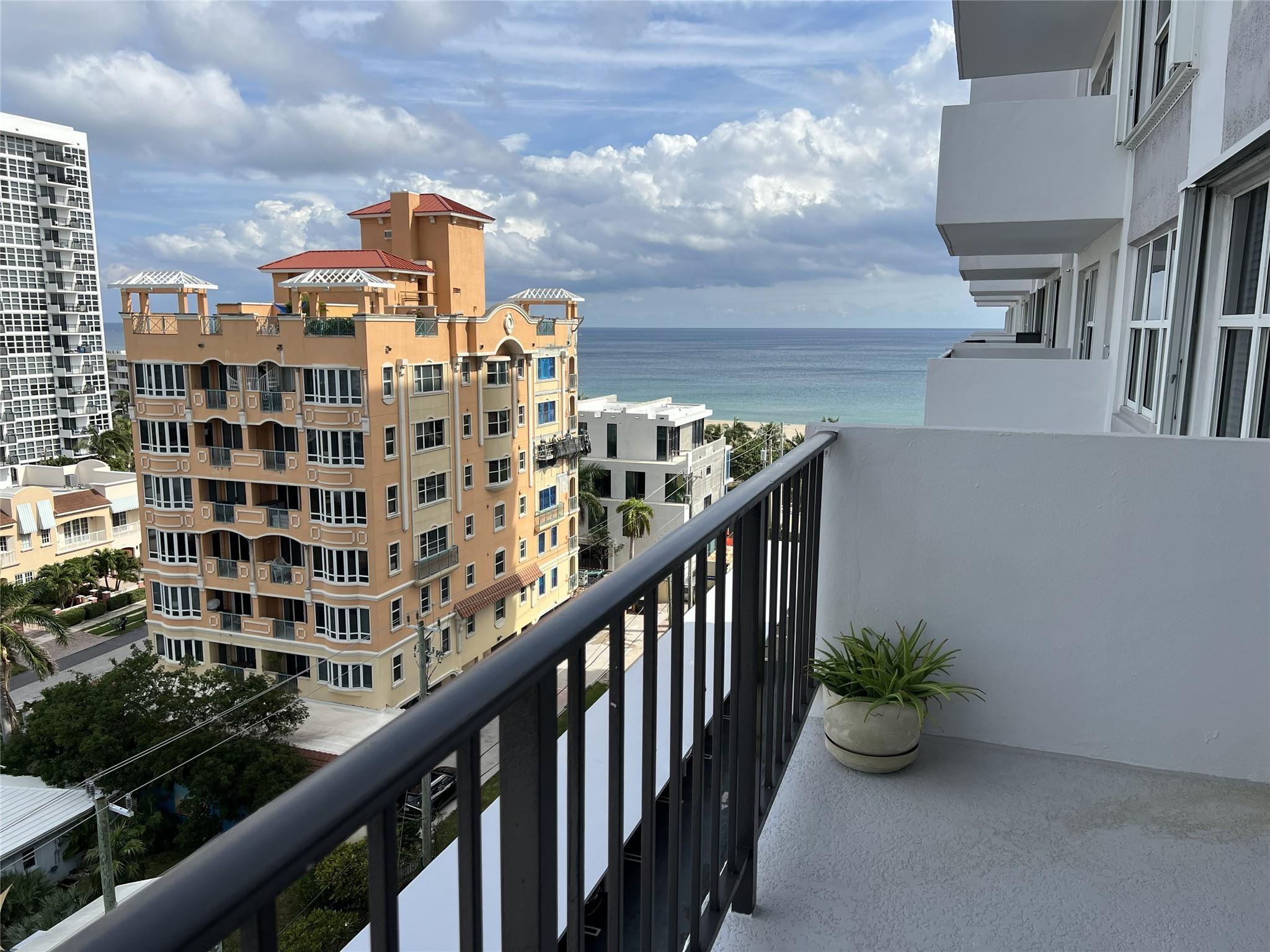 Parliament House Condo - Residential Lease