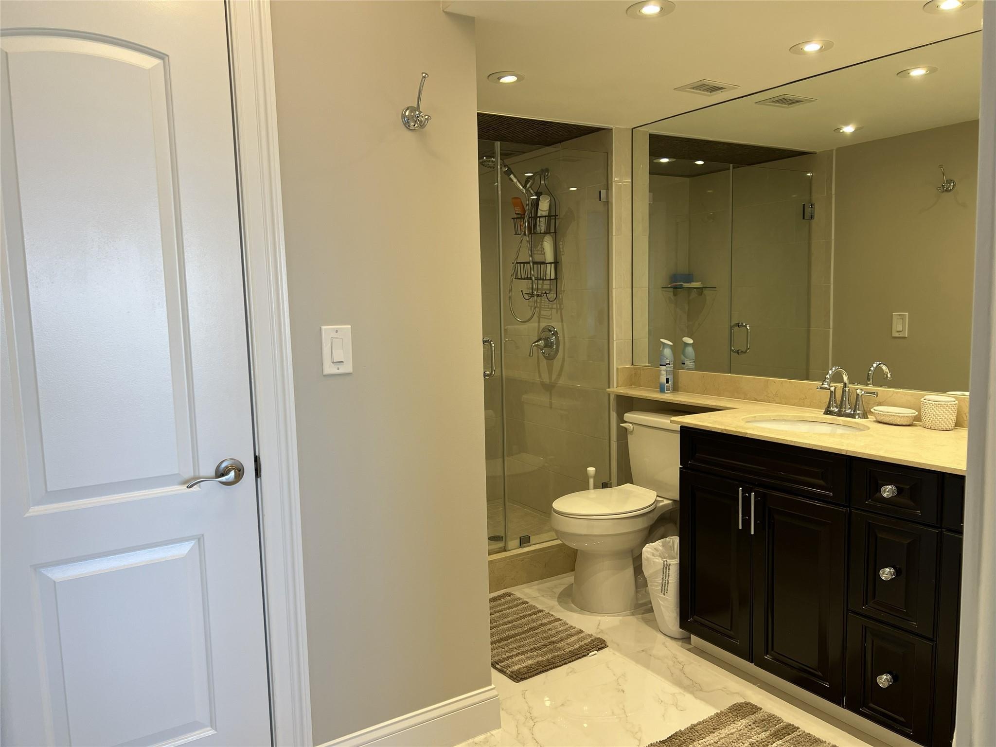 Parliament House Condo - Residential Lease