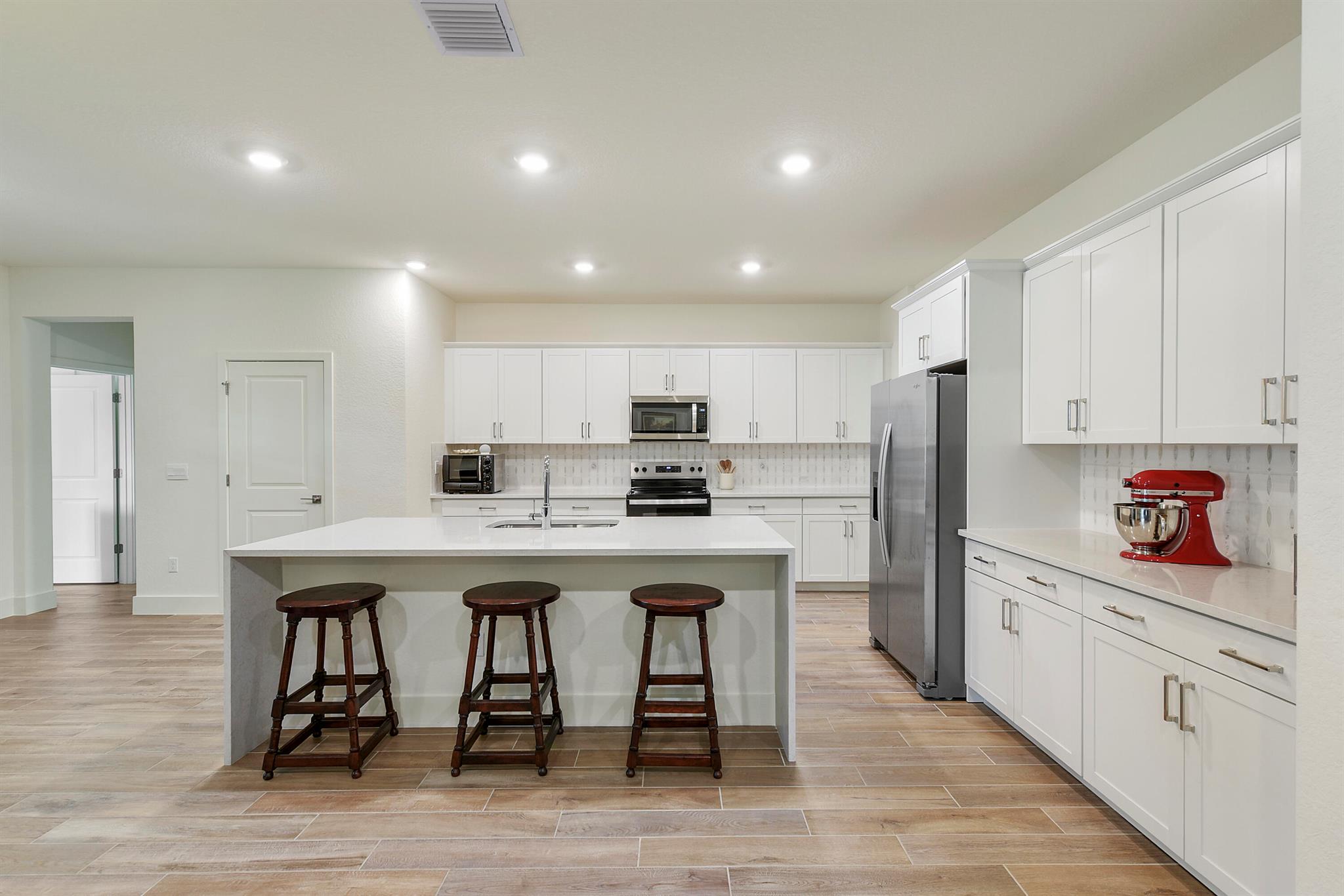 THE OAKS - Residential