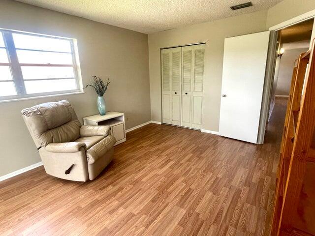 VISTA DEL LAGO CONDO - Residential Lease