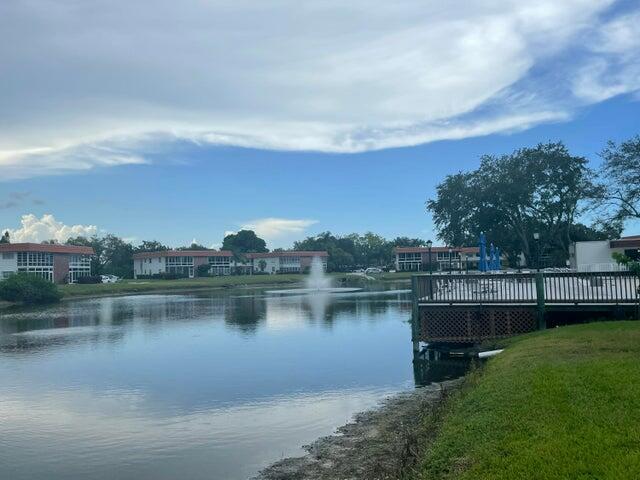 VISTA DEL LAGO CONDO - Residential Lease