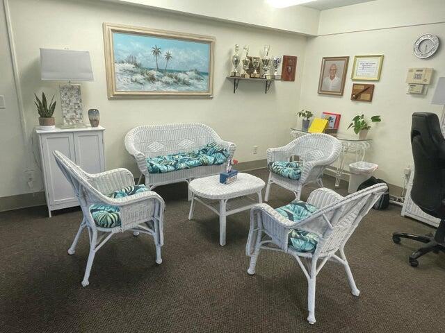 VISTA DEL LAGO CONDO - Residential Lease