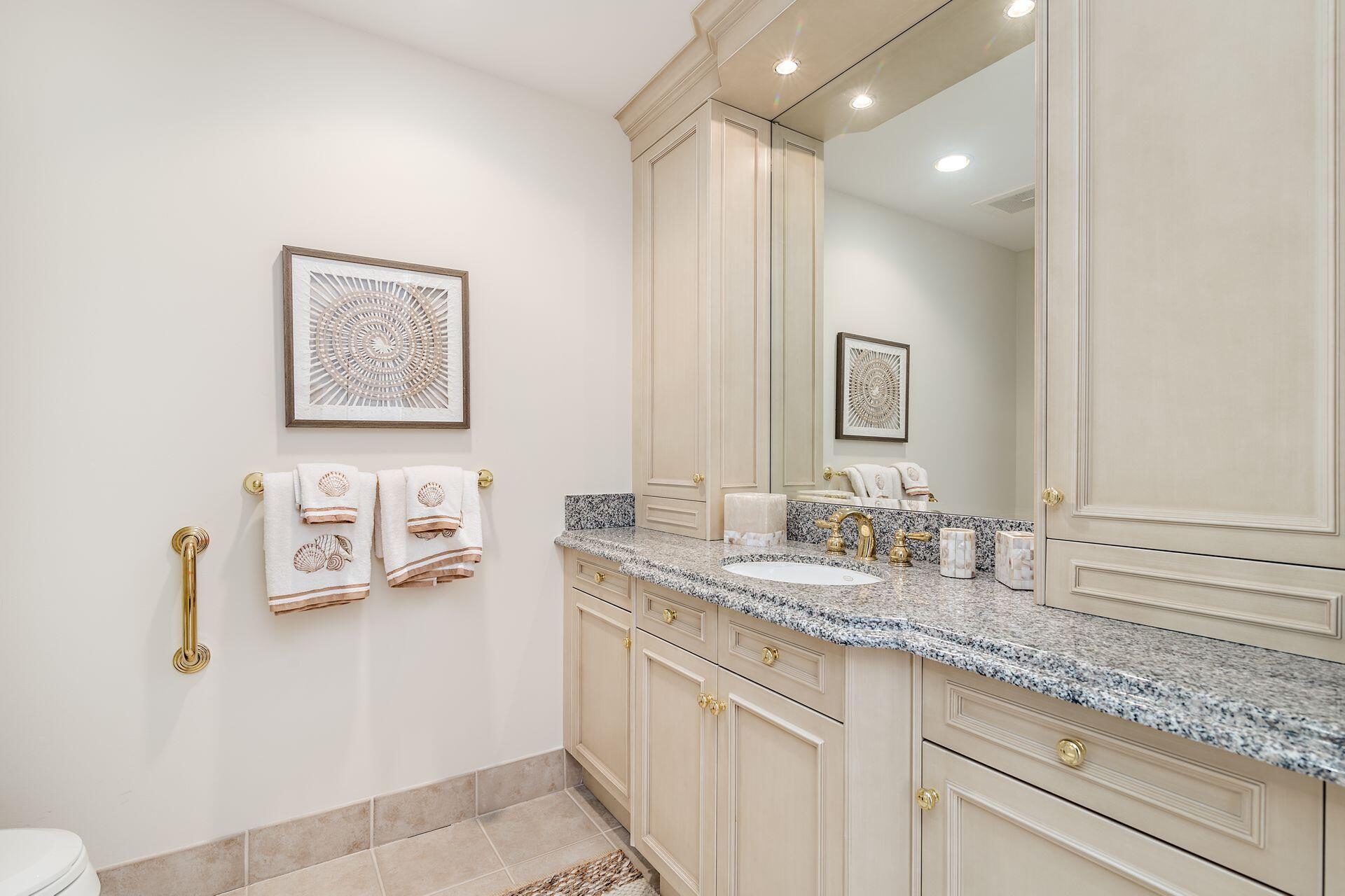 OASIS SINGER ISLAND CONDO - Residential