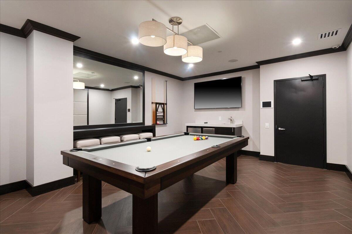 OASIS SINGER ISLAND CONDO - Residential