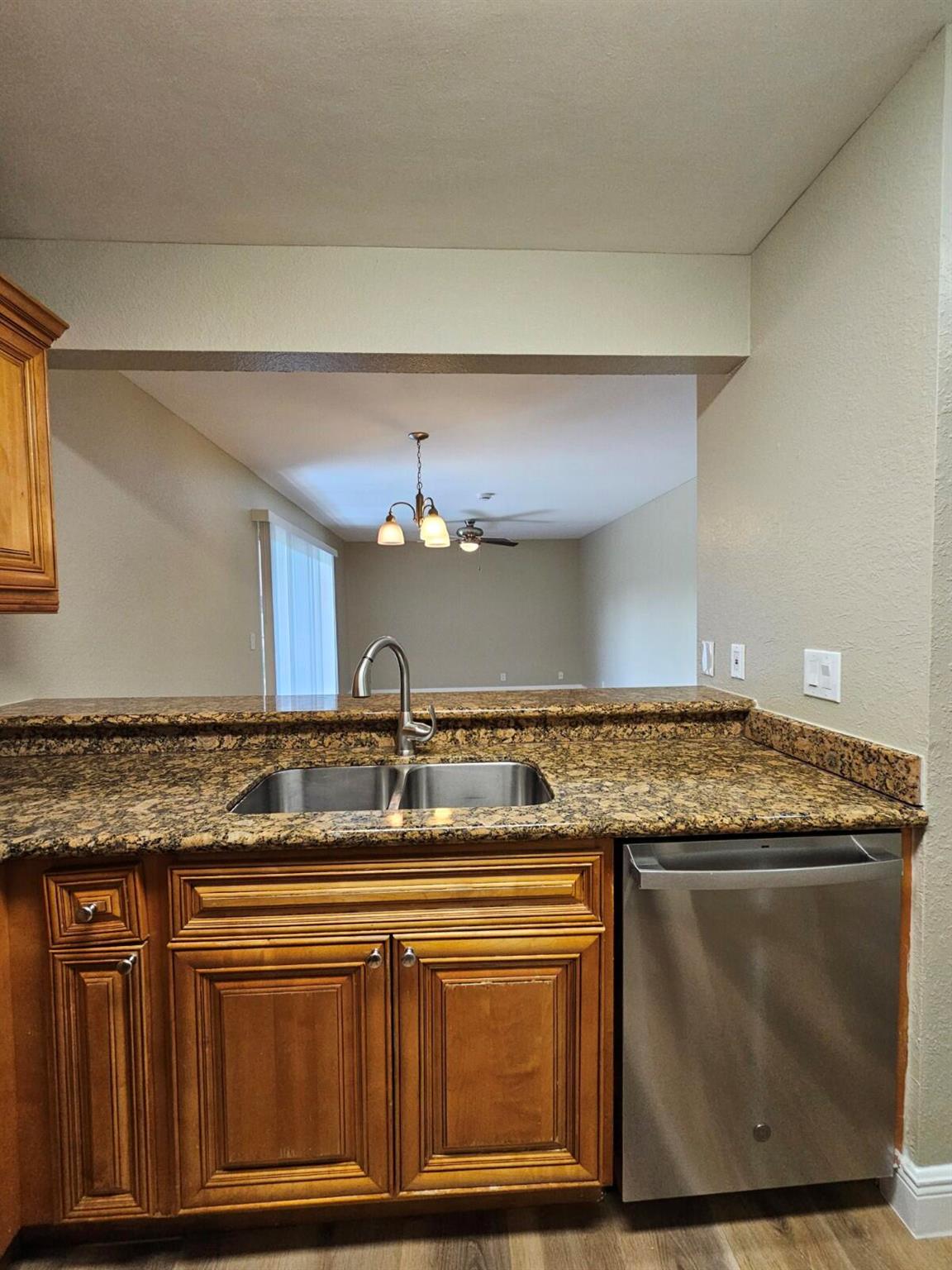 1601 Balfour Point Drive H, West Palm Beach, FL, 33411/$179,000 3 1601 Balfour Point Drive H