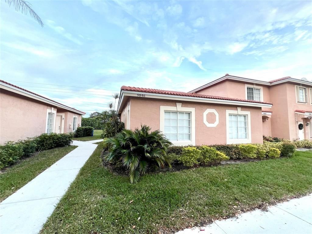 Photo of 9846 Kamena Circle, Boynton Beach, FL 33436 (MLS # B26008009)