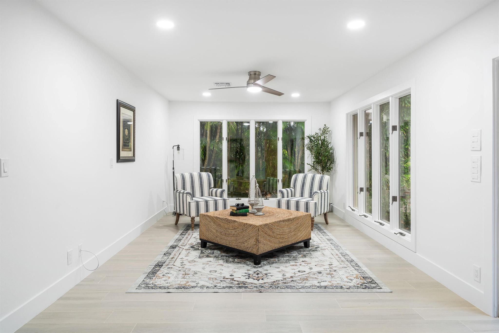 EASTPOINTE COUNTRY CLUB 8 - Residential Lease