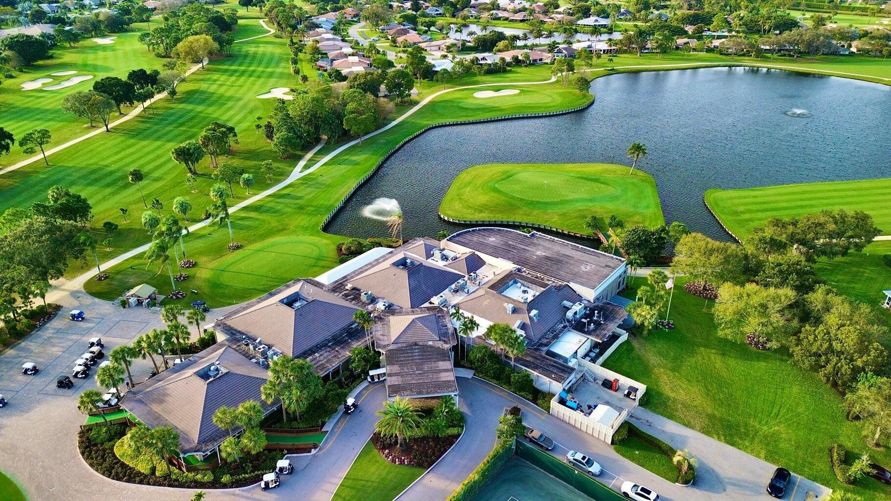 EASTPOINTE COUNTRY CLUB 8 - Residential Lease