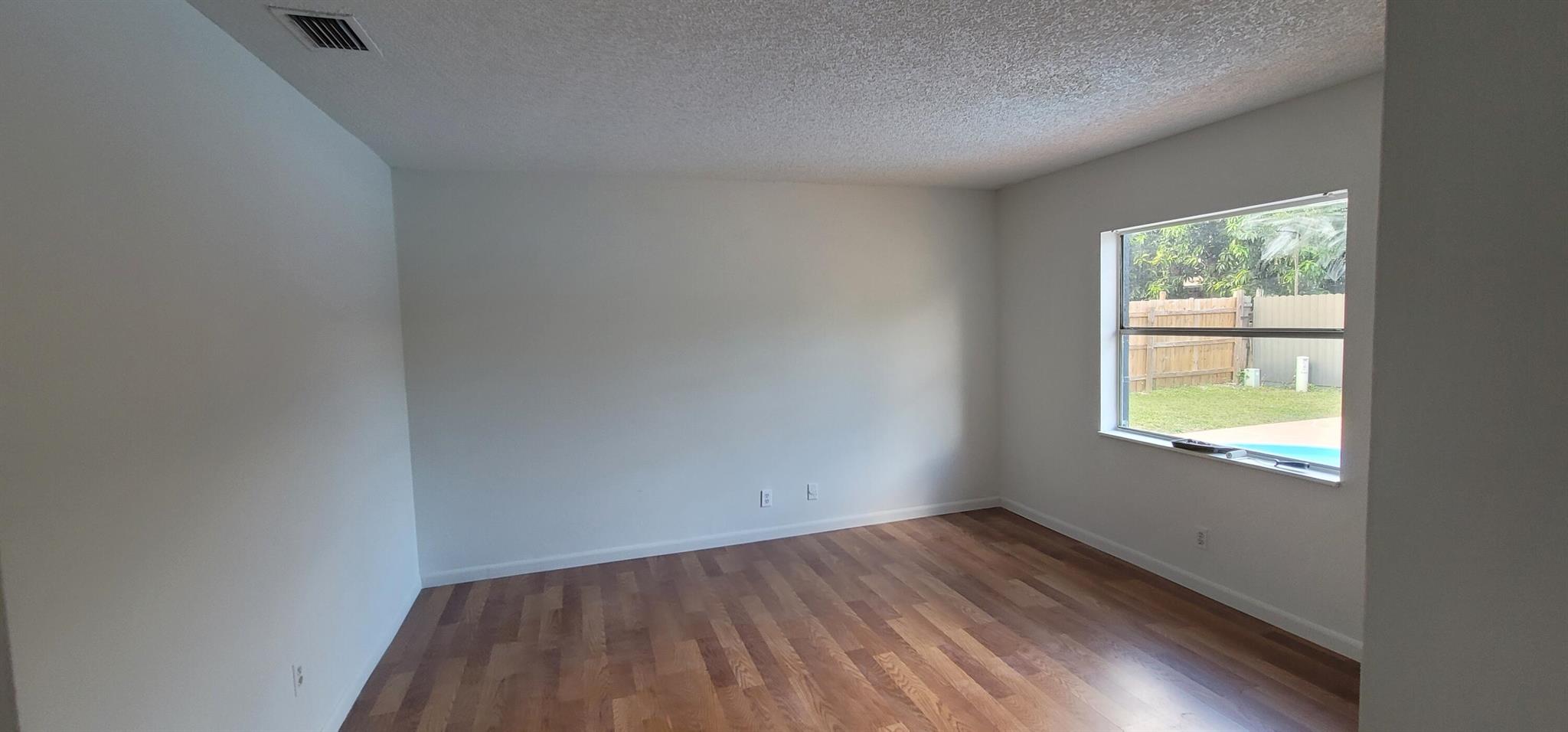 CONCEPT HOMES OF LANTANA - Residential