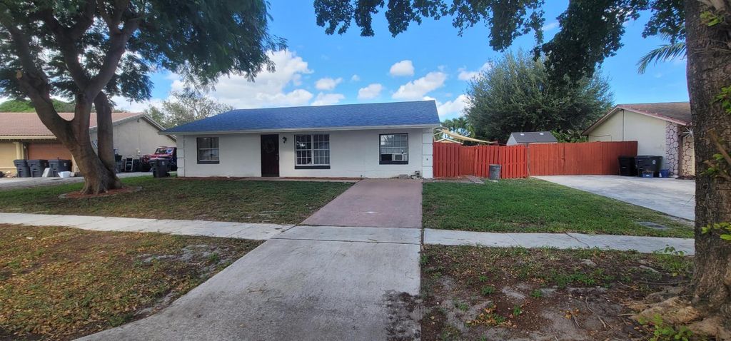 Photo of 4839 Poseidon Place, Lake Worth, FL 33463 (MLS # R11142046)
