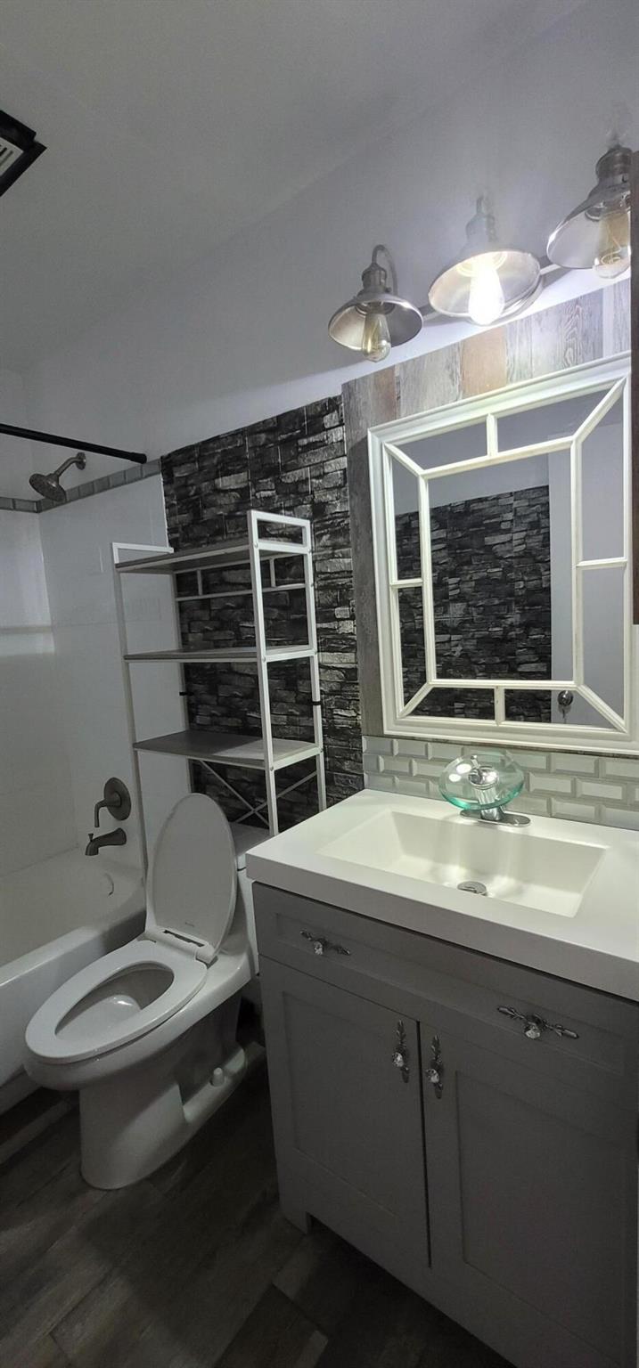 CONCEPT HOMES OF LANTANA - Residential