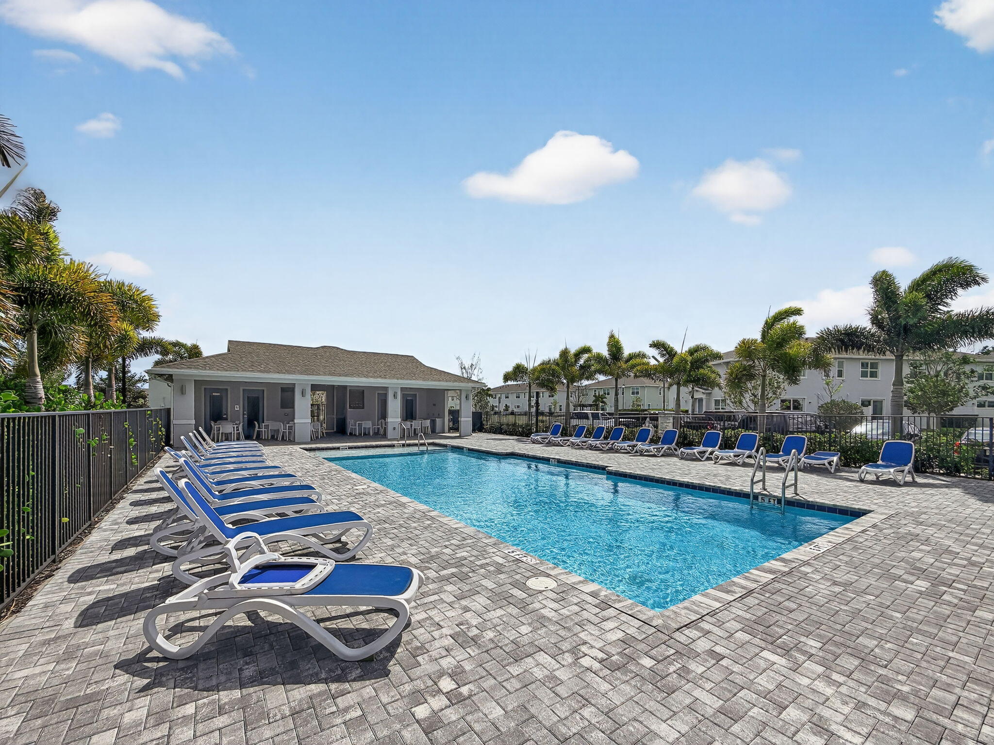 VERANDA - Residential