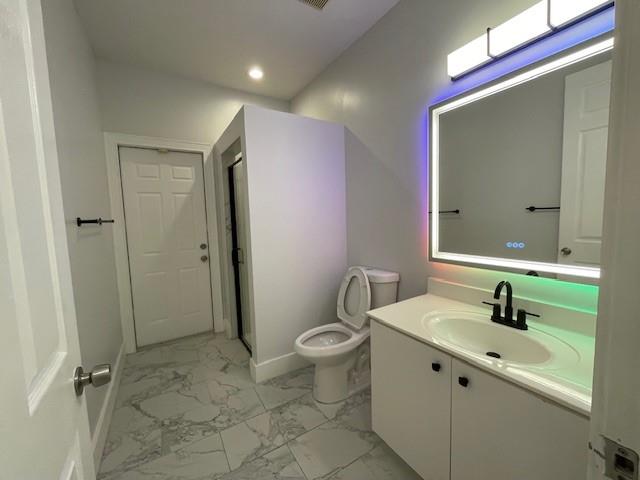 Windsor Palms 160-17 B - Residential Lease