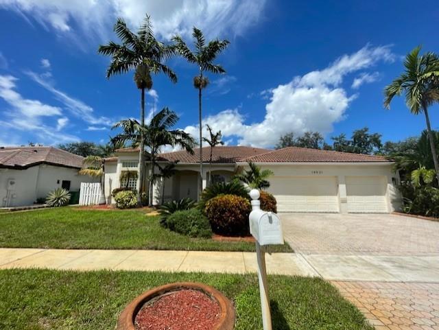 Windsor Palms 160-17 B - Residential Lease