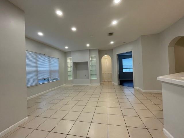 Windsor Palms 160-17 B - Residential Lease
