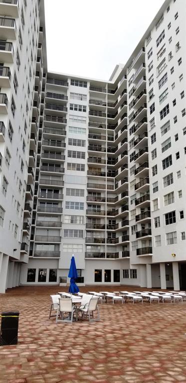 MAISON GRANDE CONDO - Residential