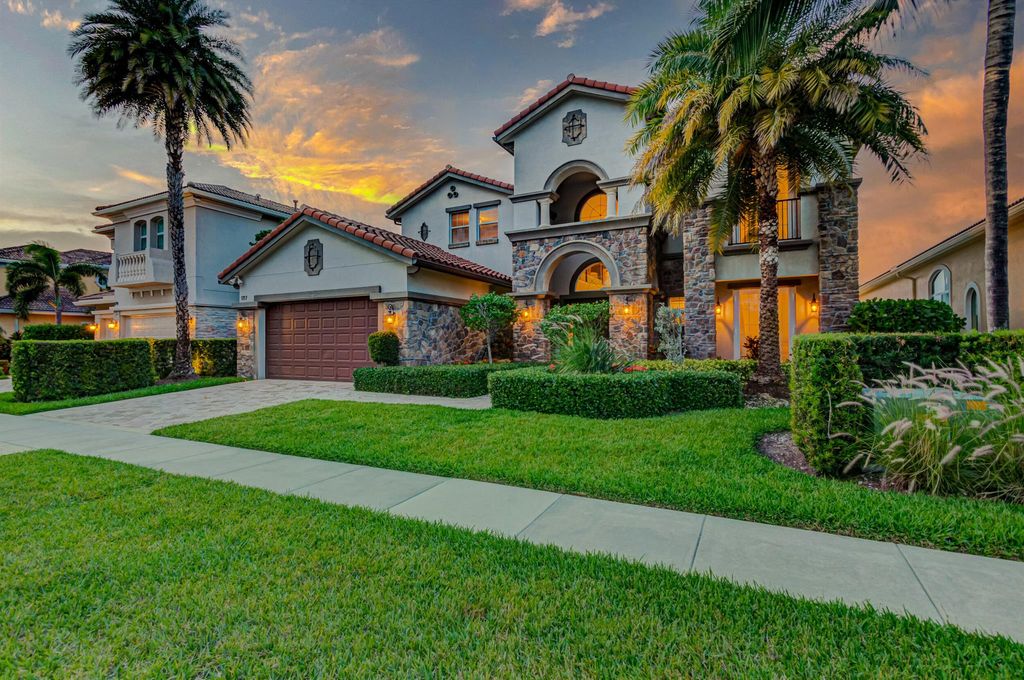 Photo of 1717 W Hemingway Drive, Juno Beach, FL 33408 (MLS # R10928951)