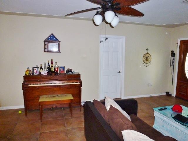 NORTH PALM BEACH VILLAGE OF 3 - Residential